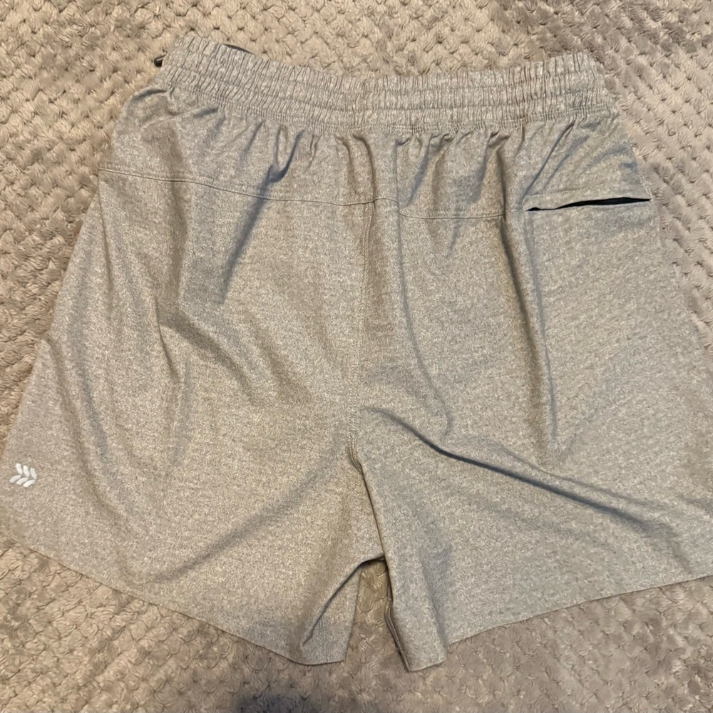 All In Motion Men’s 7” Lined Training Shorts Gray Size Small - Picture 5 of 7